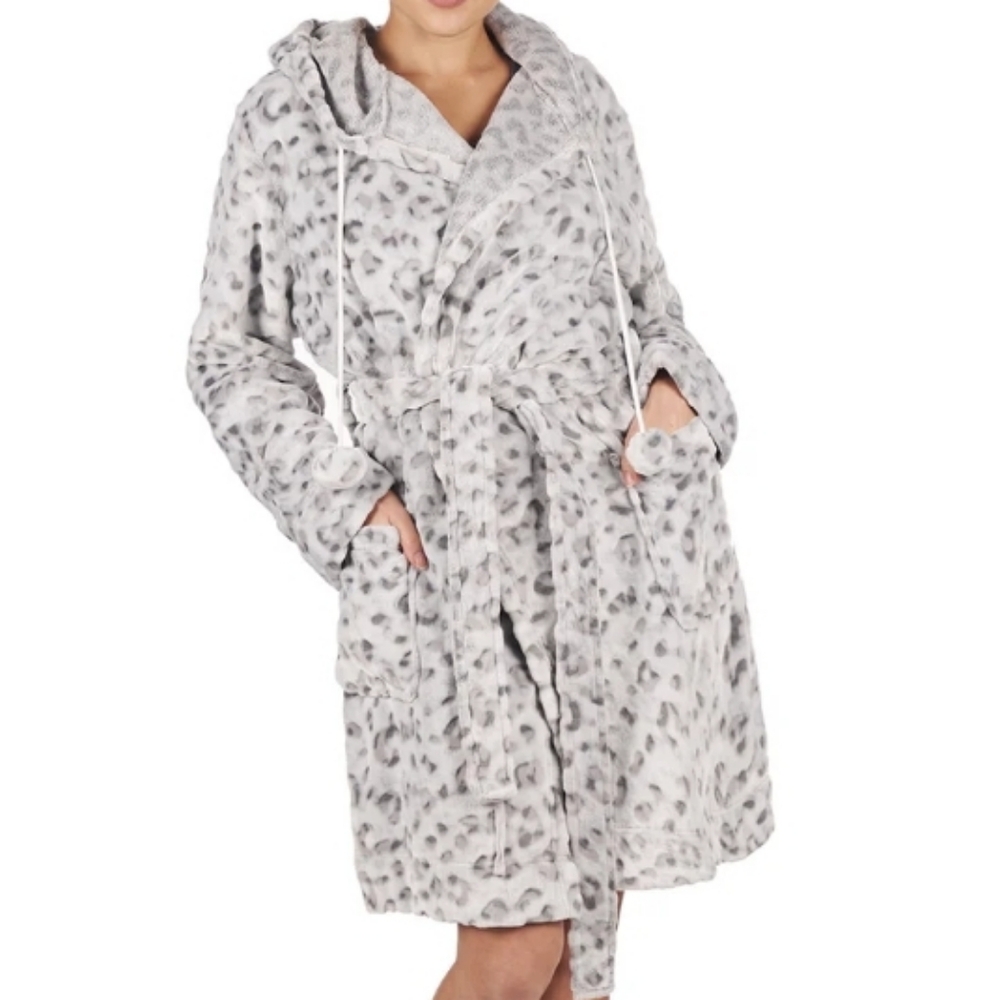 Plush Hooded Leopard Print Robe with Belt and Pockets